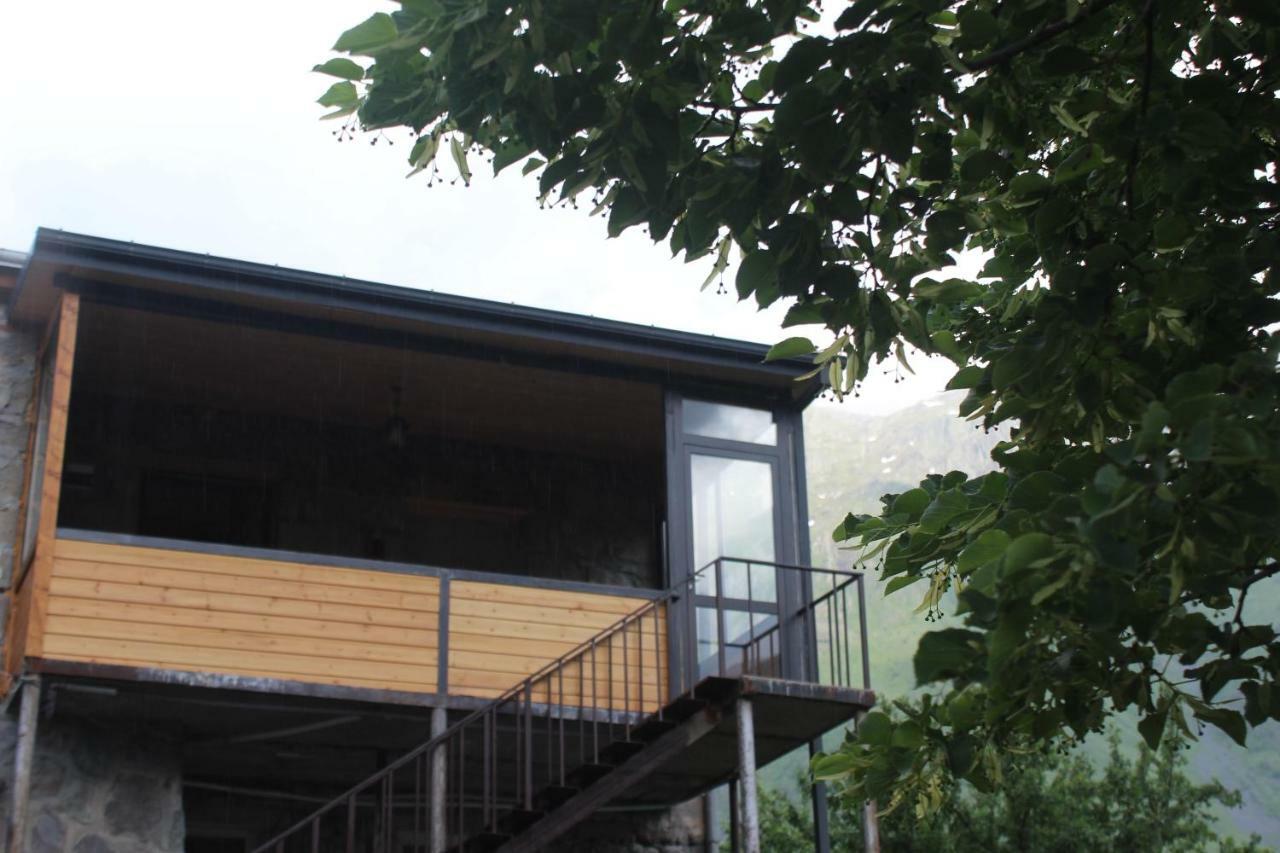 Rustaveli St11 Hotel Kazbegi Exterior foto